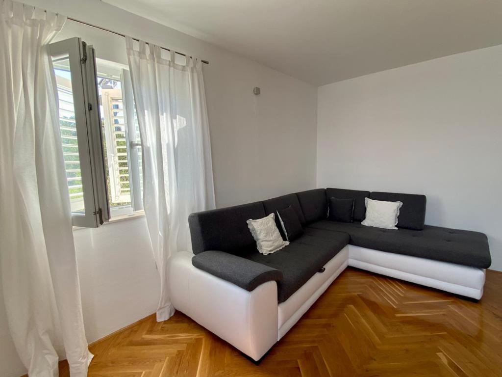 Panorama Apartment Jakov Omiš Zewnętrze zdjęcie